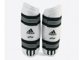 Защита предплечья для тхэквондо Adidas WTF Forearm Protector белая adiTFP01